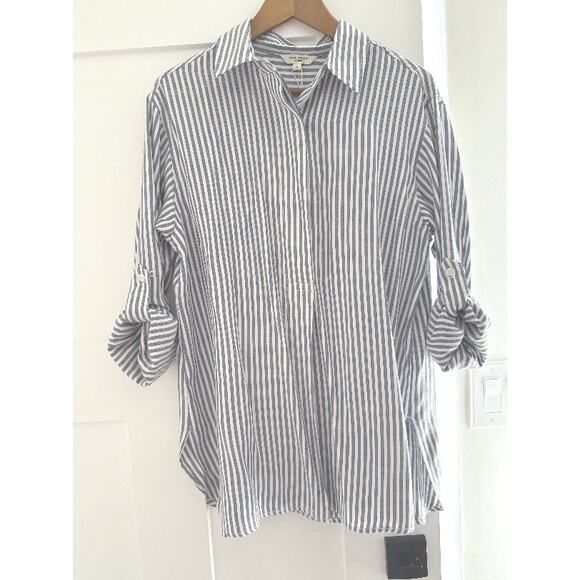 NWT Max Studio Striped Button Down Shirt - Size: Large - Picture 2 of 5